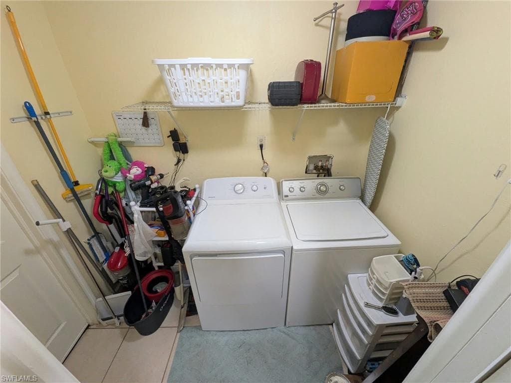 20503 Fern CIR-13