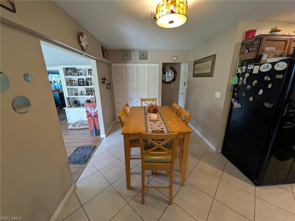 20503 Fern CIR-8