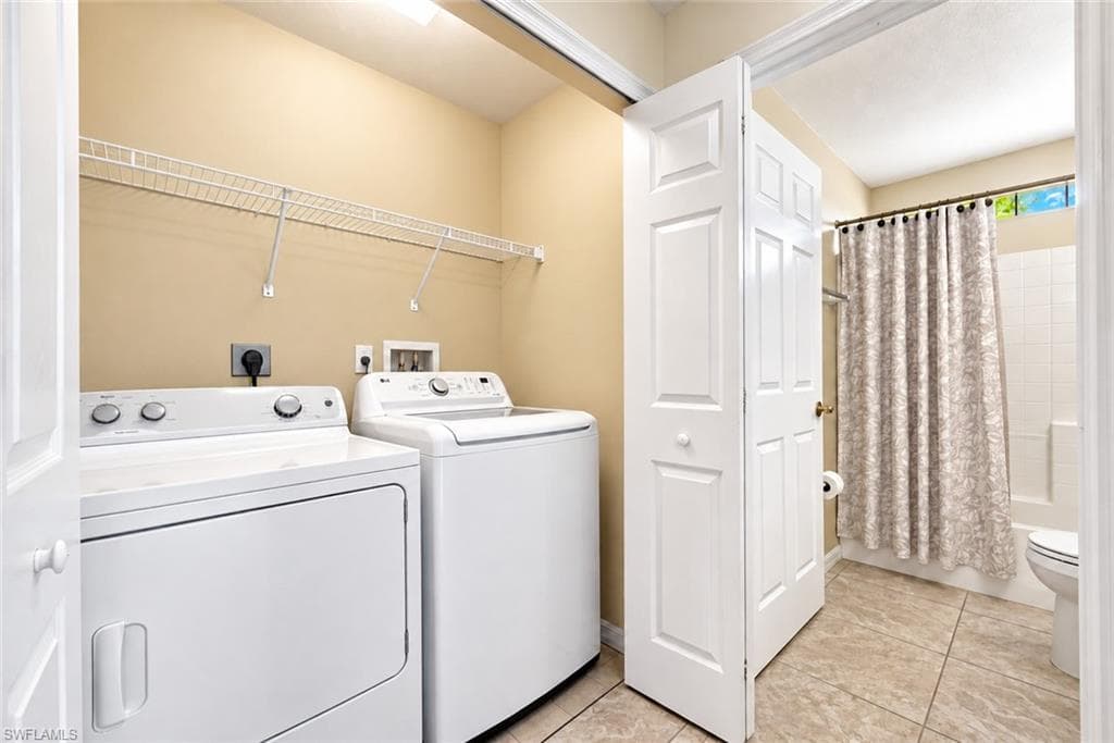 24419 Buckingham WAY-8