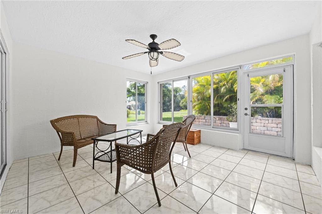 24419 Buckingham WAY-24