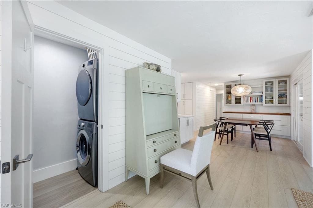 537 104th AVE N-11