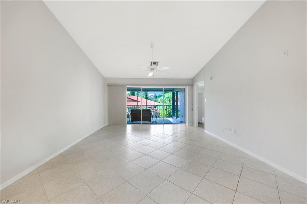 4261 Shetland CT A205-13