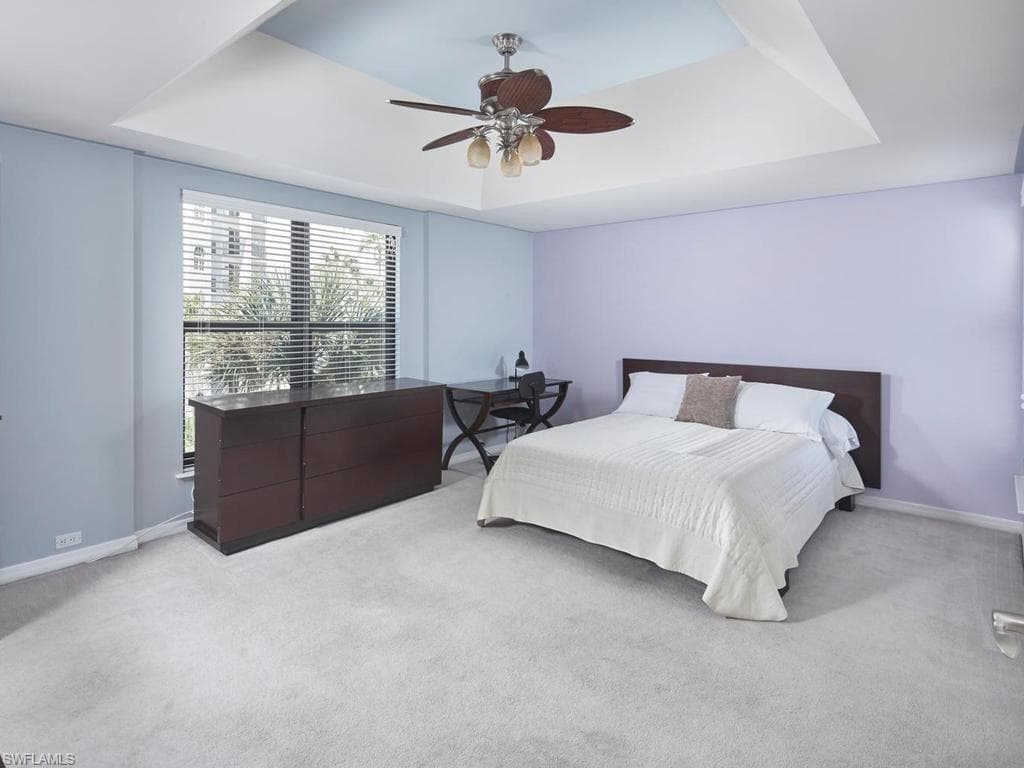 502 La Peninsula BLVD 502-21