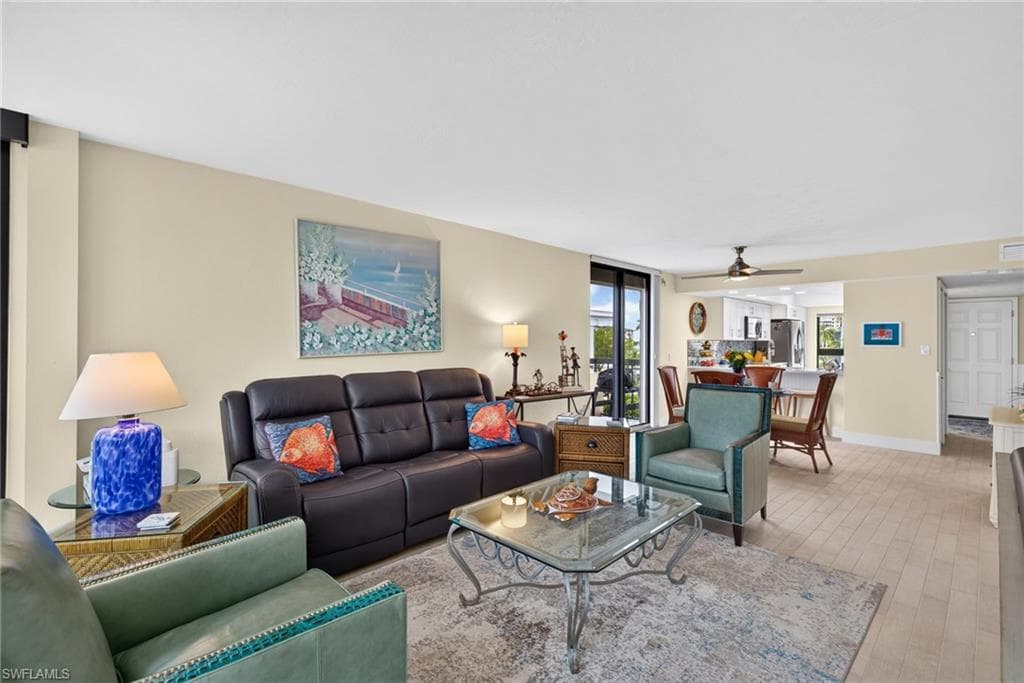 8400 Estero BLVD 105-23