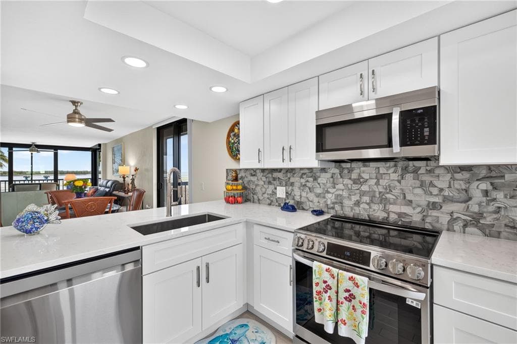 8400 Estero BLVD 105-13
