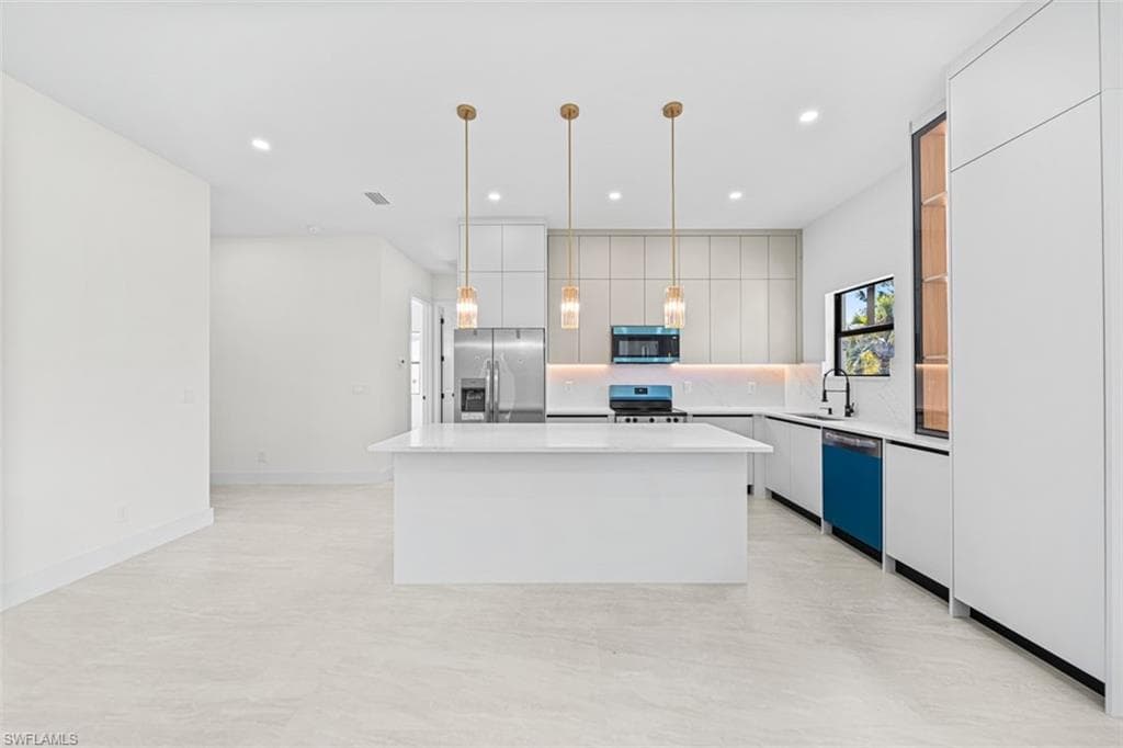 2905 Hanna AVE N-12