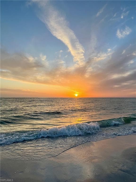 619 Beachwalk CIR I201-26