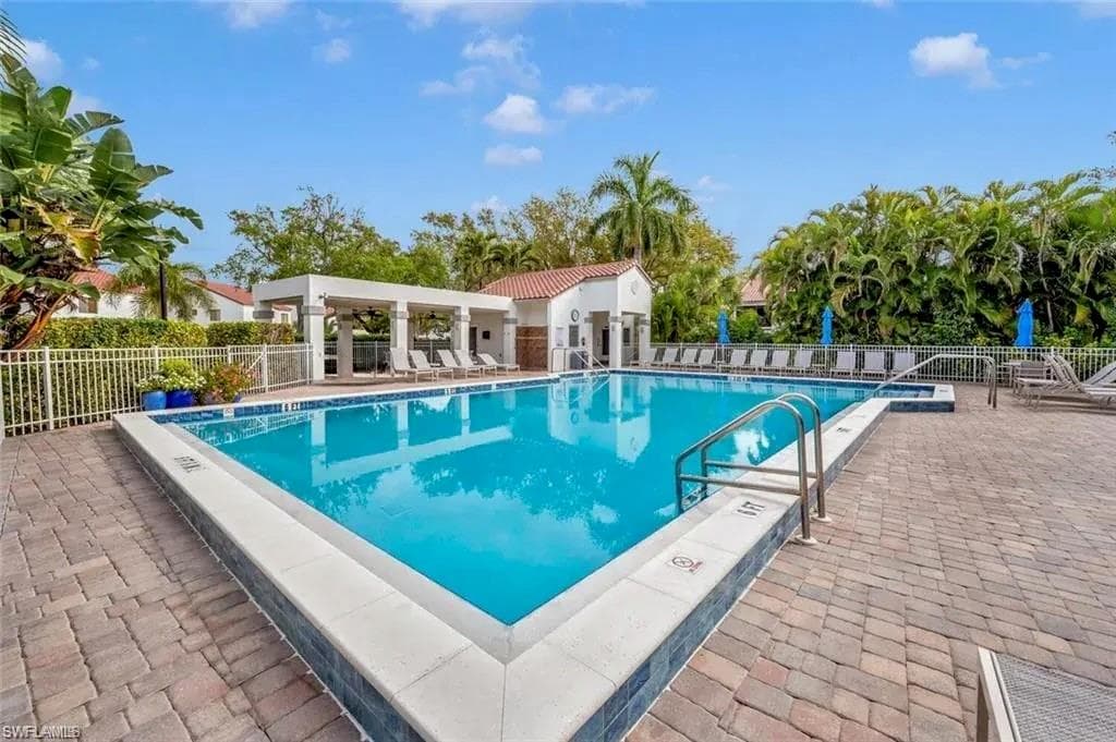 619 Beachwalk CIR I201-19