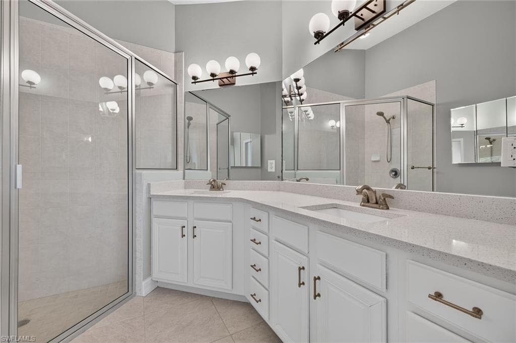3516 Magenta CT 15-16