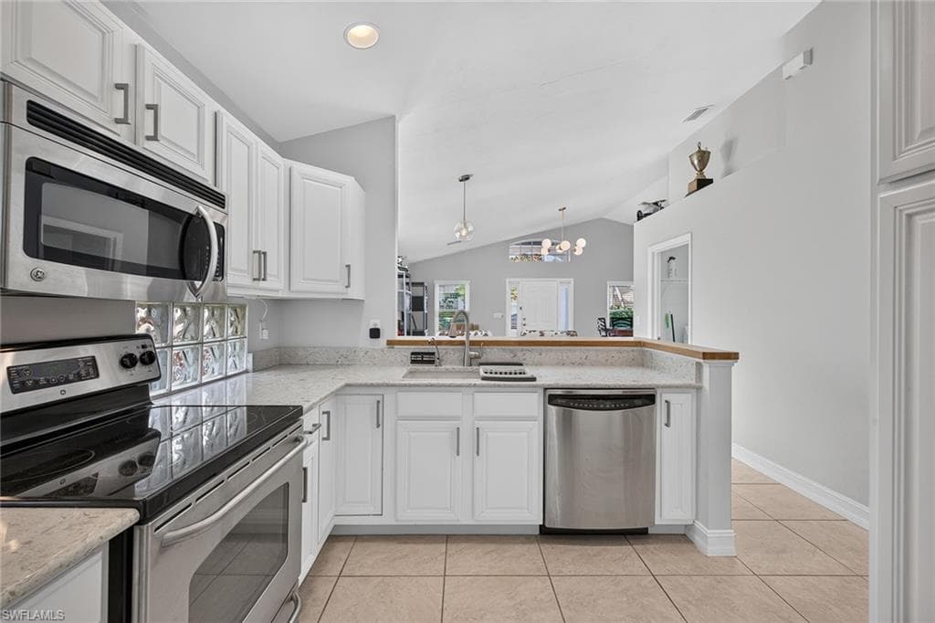 3516 Magenta CT 15-12