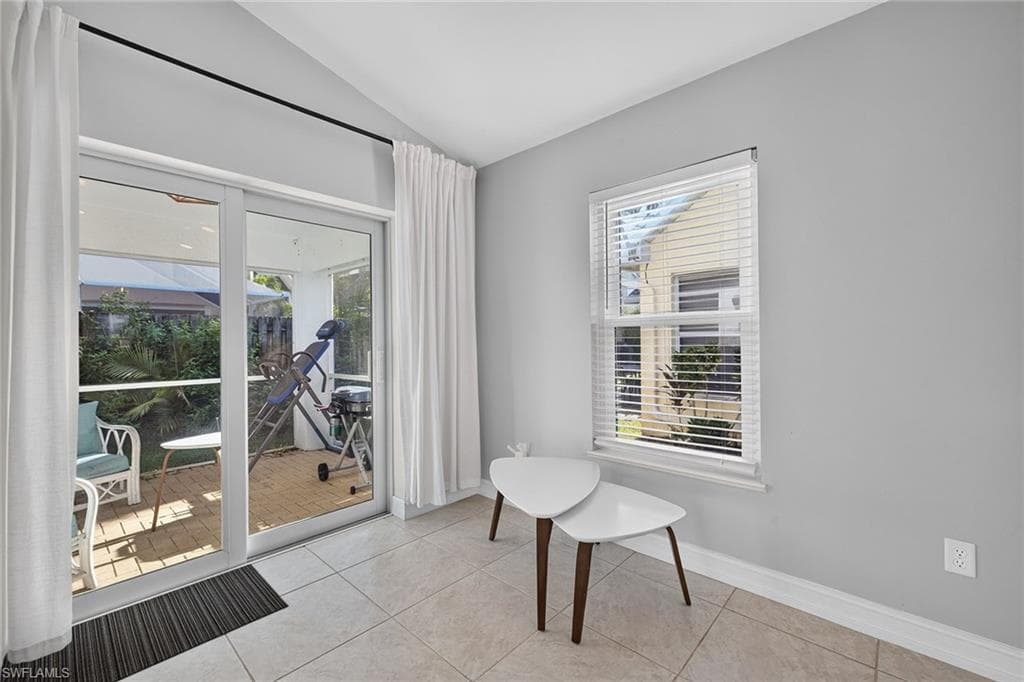3516 Magenta CT 15-22
