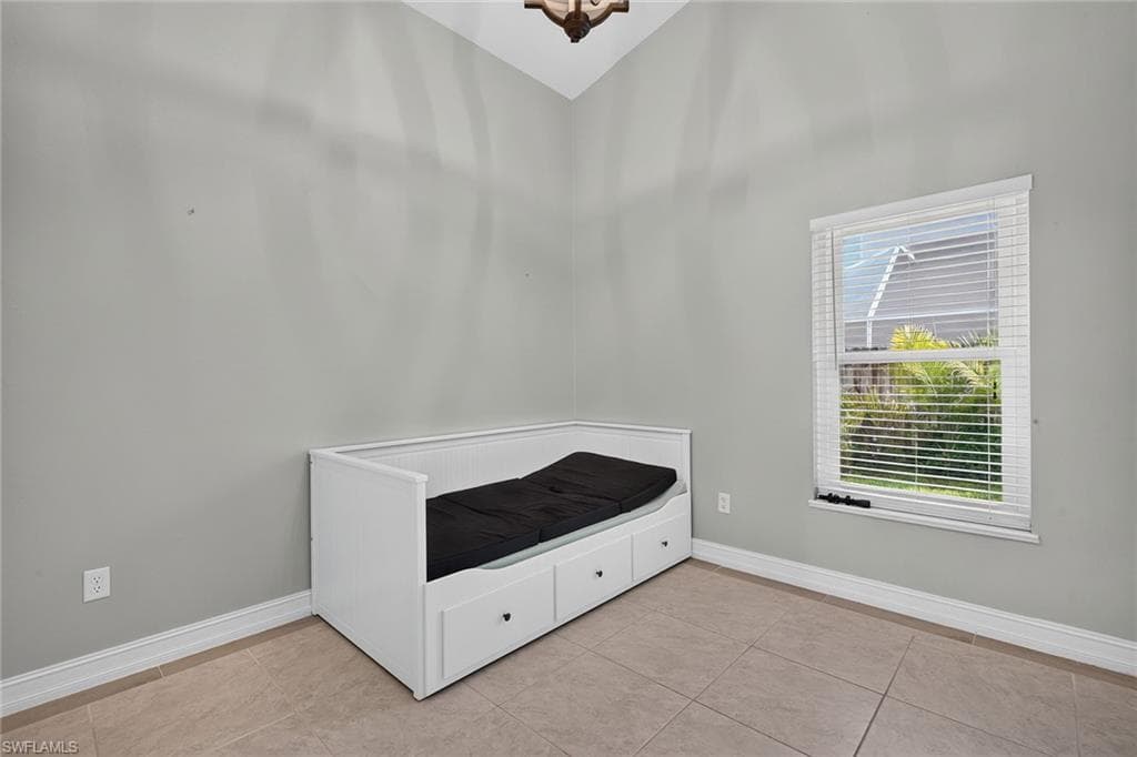 3516 Magenta CT 15-18