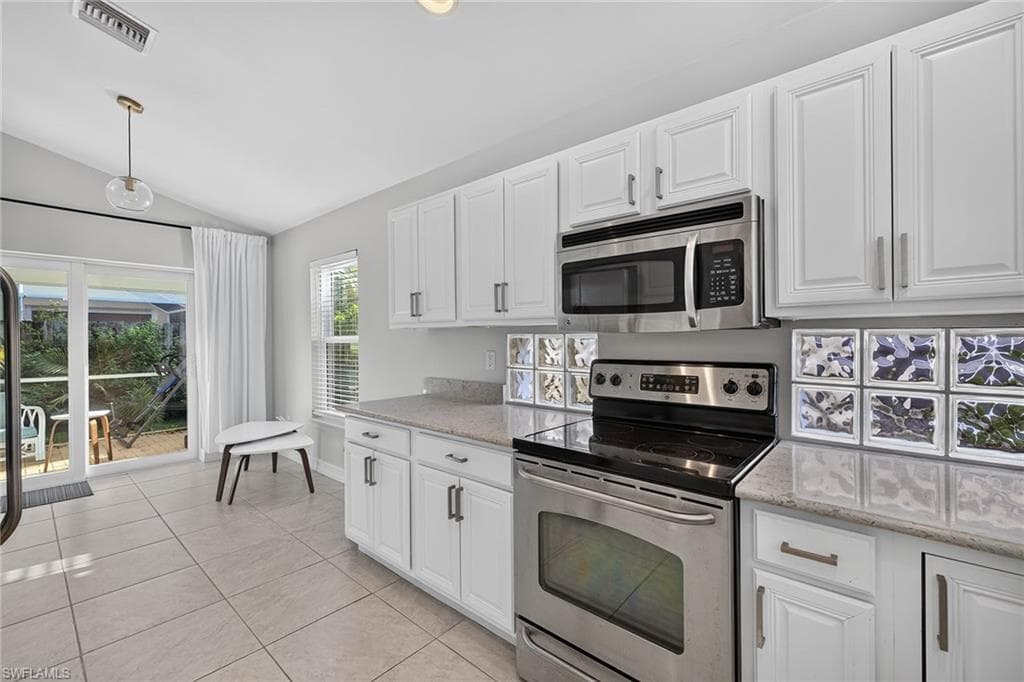 3516 Magenta CT 15-11