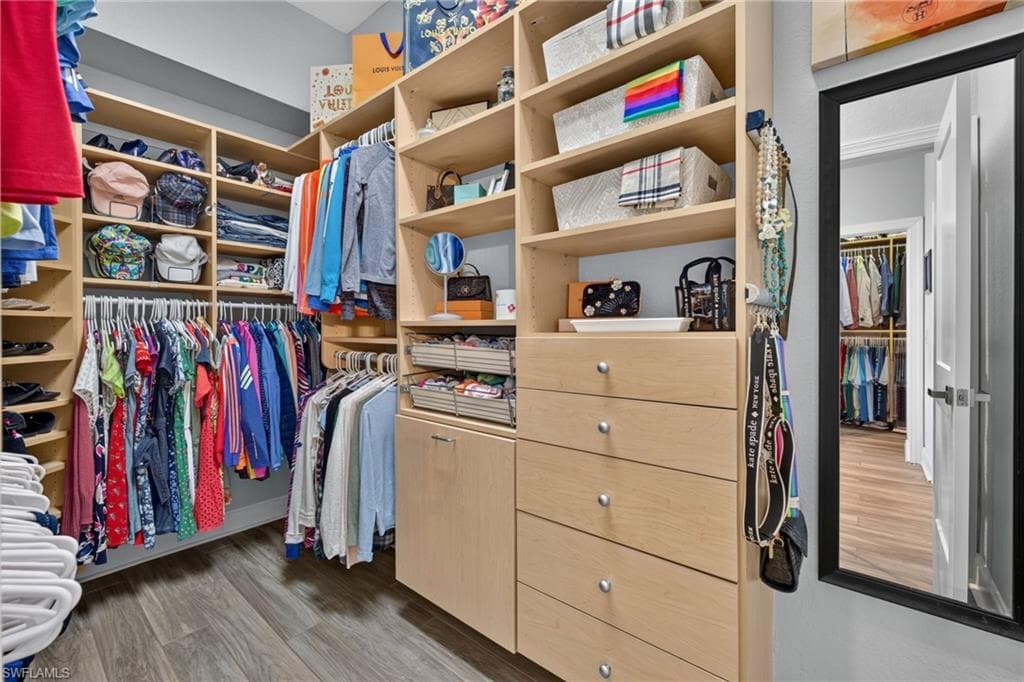5637 Whispering Willow WAY-28