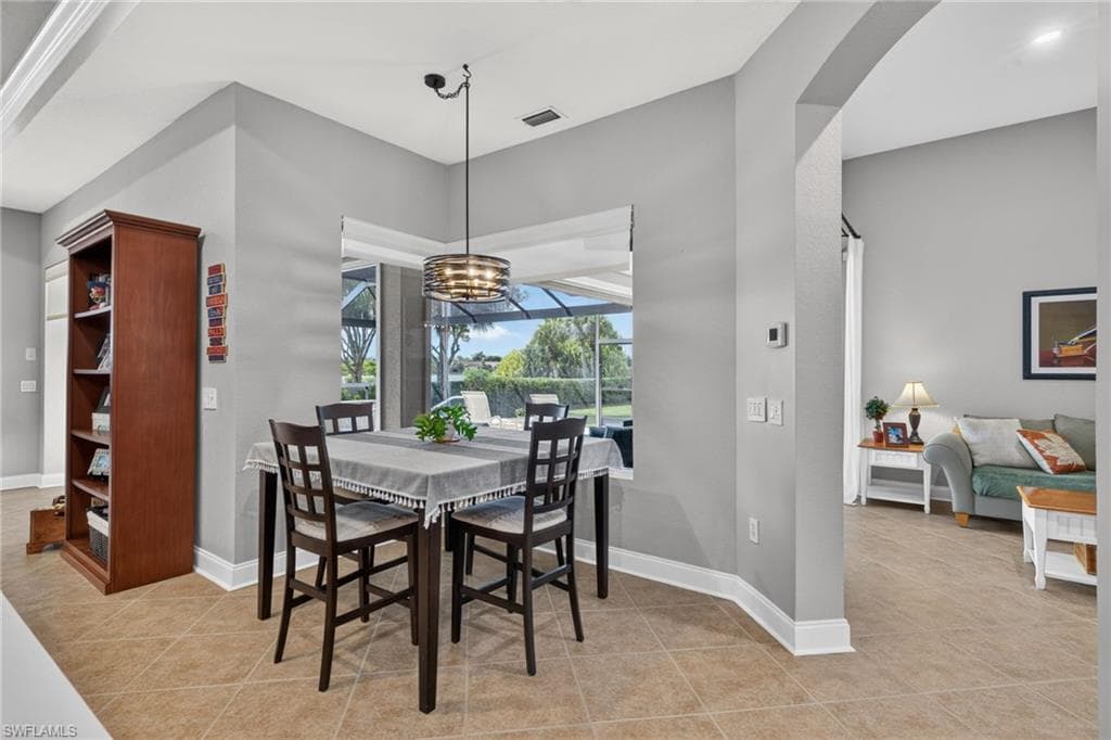 5637 Whispering Willow WAY-15
