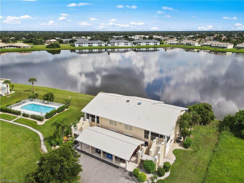 26283 Nadir RD 201-32