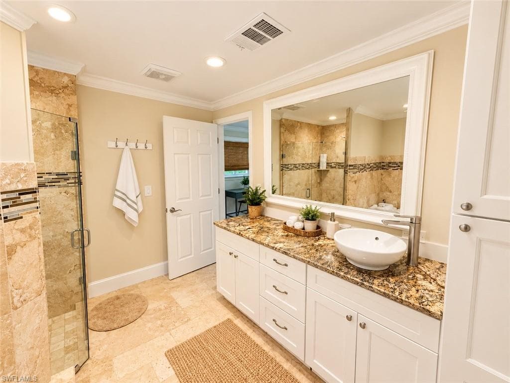 1757 Seafan CIR-13
