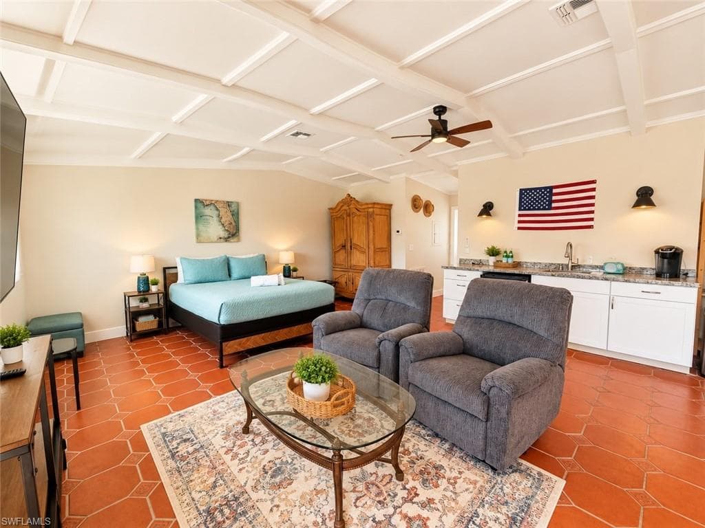 1757 Seafan CIR-43