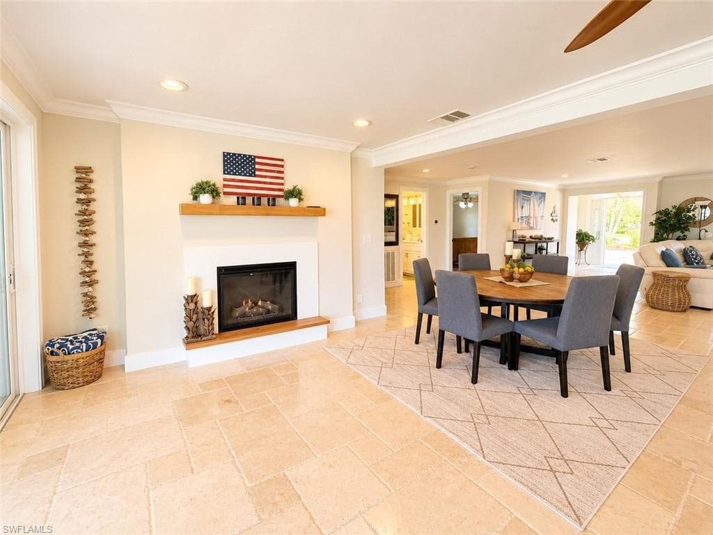 1757 Seafan CIR-9