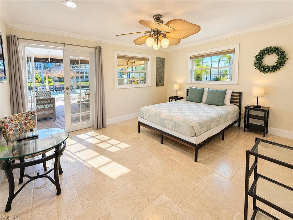 1757 Seafan CIR-24
