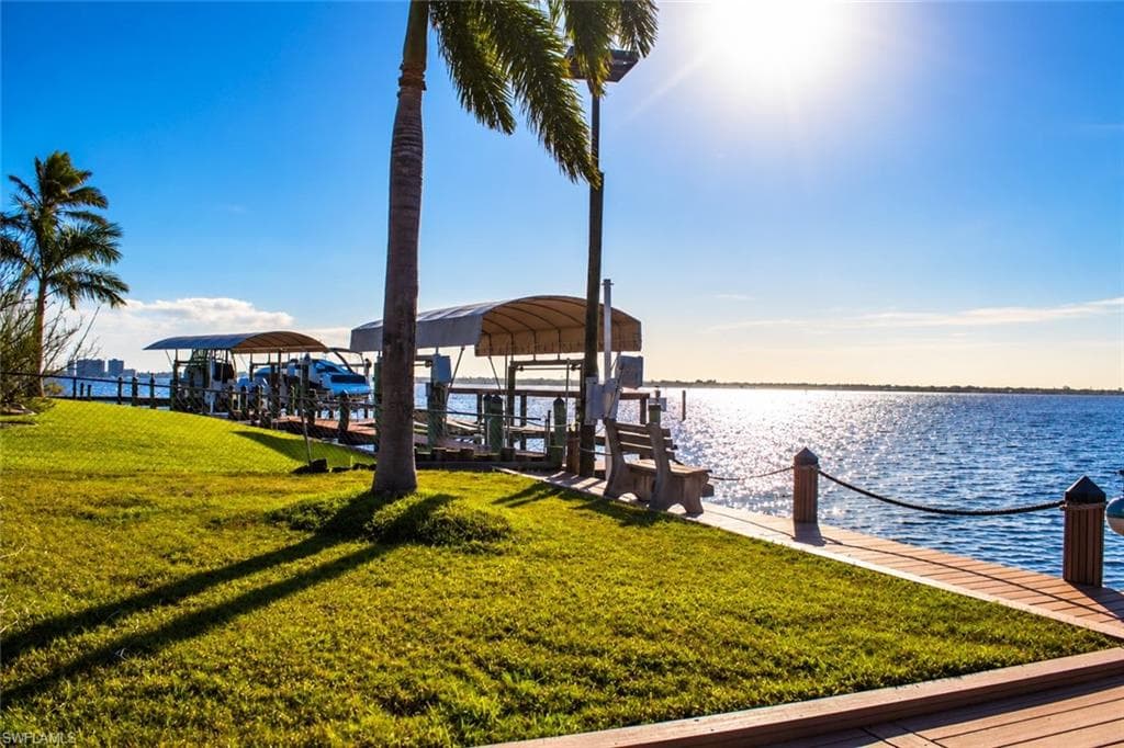 1757 Seafan CIR-15