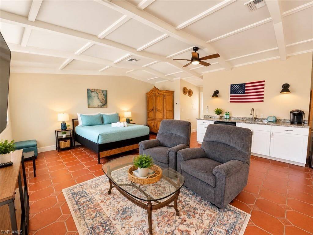 1757 Seafan CIR-44