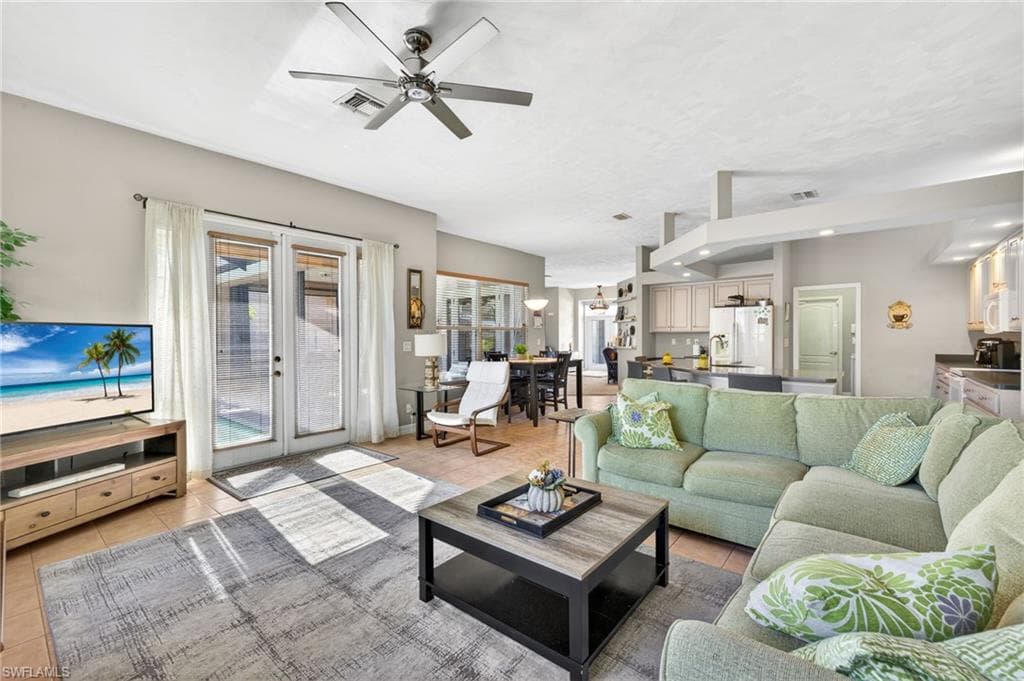 1217 SW 18th ST-5