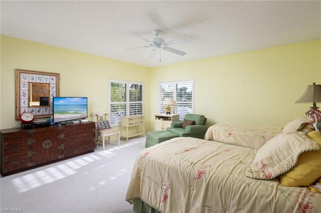5807 Glencove DR 806-9