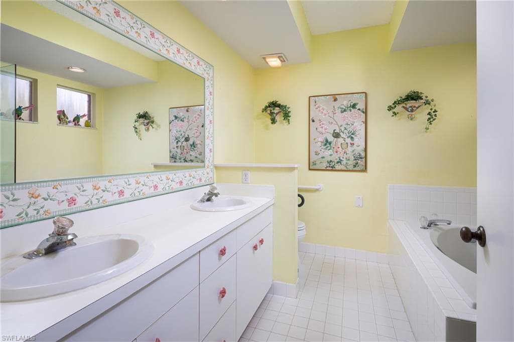 5807 Glencove DR 806-10