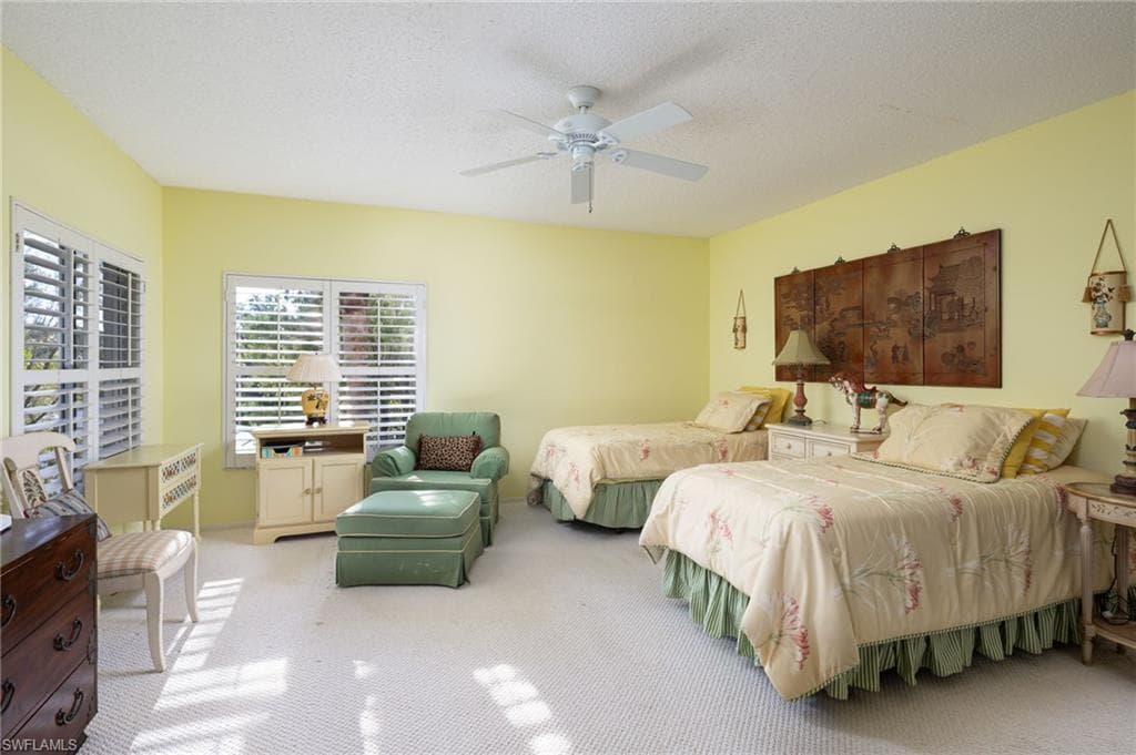 5807 Glencove DR 806-8