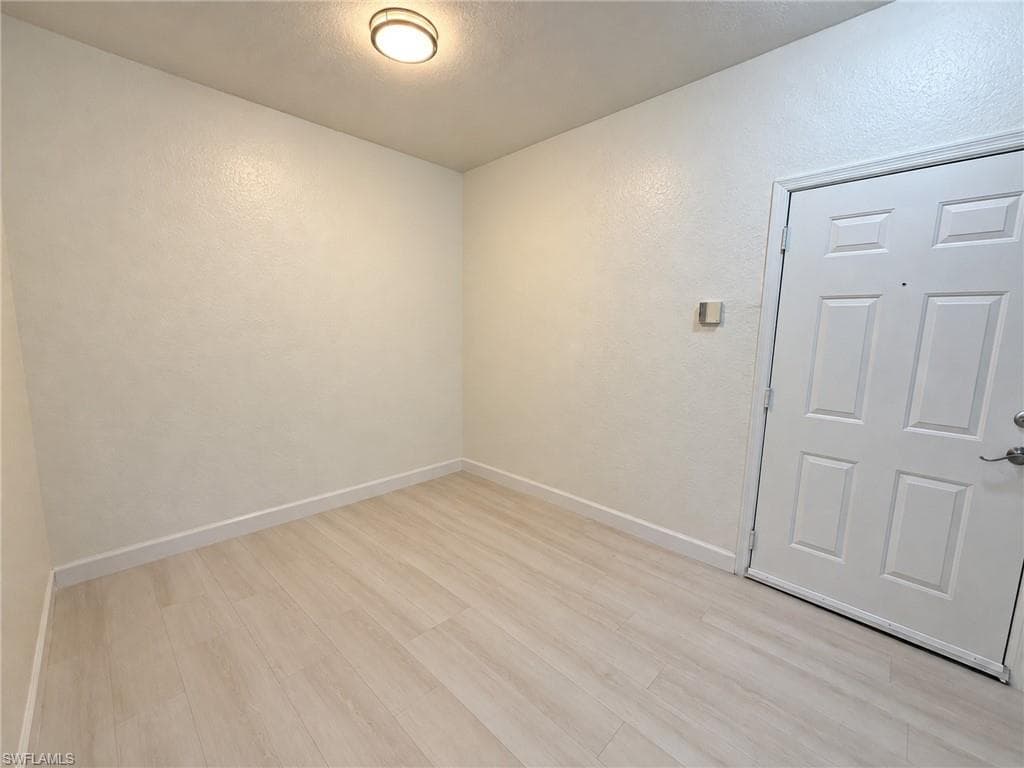 23680 Walden Center DR 204-3