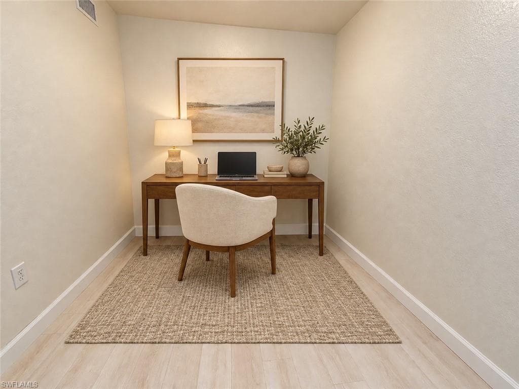 23680 Walden Center DR 204-4