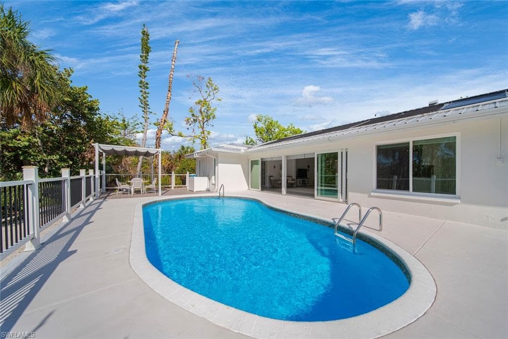 4639 Brainard Bayou RD-43
