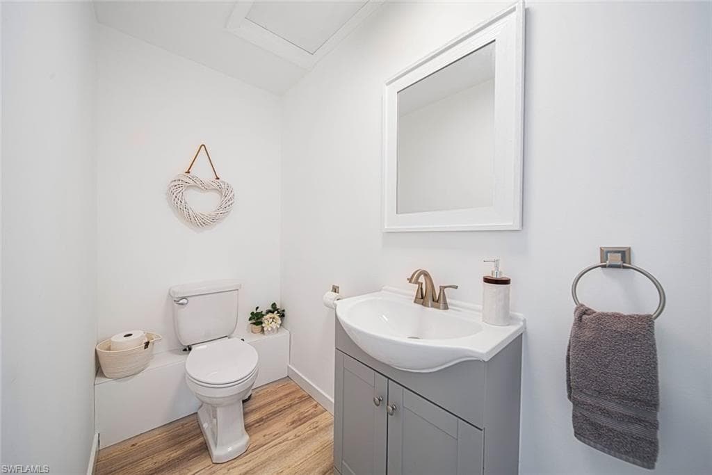 4639 Brainard Bayou RD-35