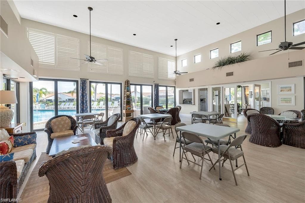 637 Beachwalk CIR E202-27