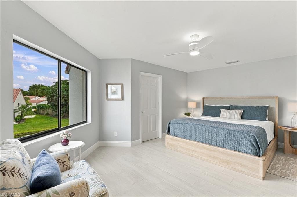 637 Beachwalk CIR E202-13