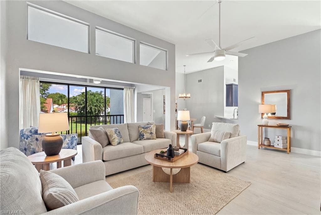 637 Beachwalk CIR E202-1