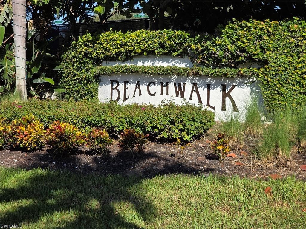 637 Beachwalk CIR E202-30