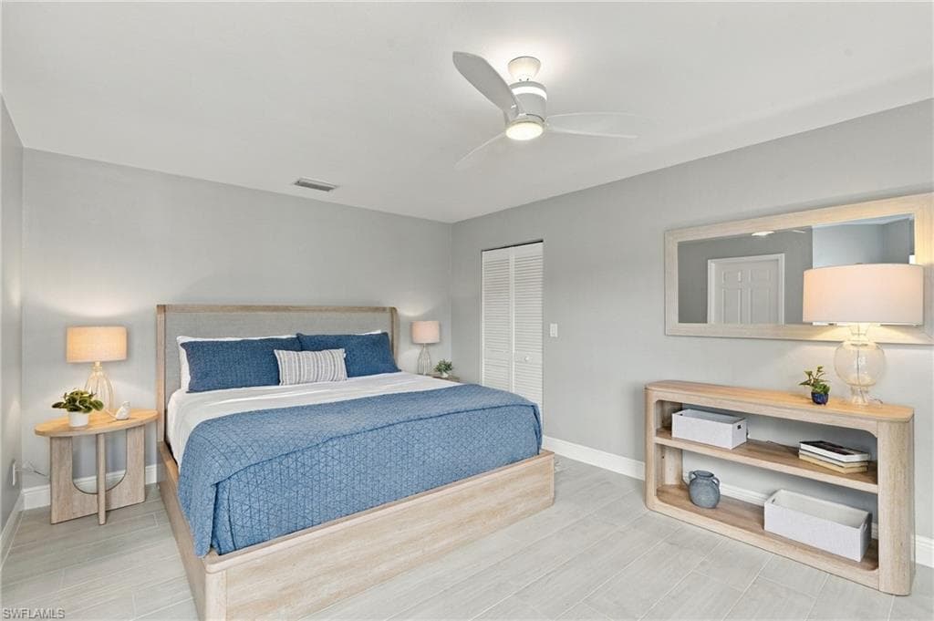 637 Beachwalk CIR E202-14