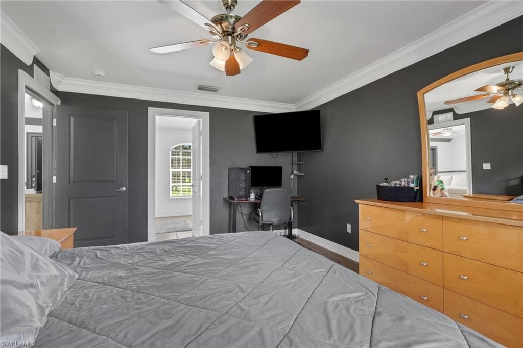 4869 22nd AVE SE-14