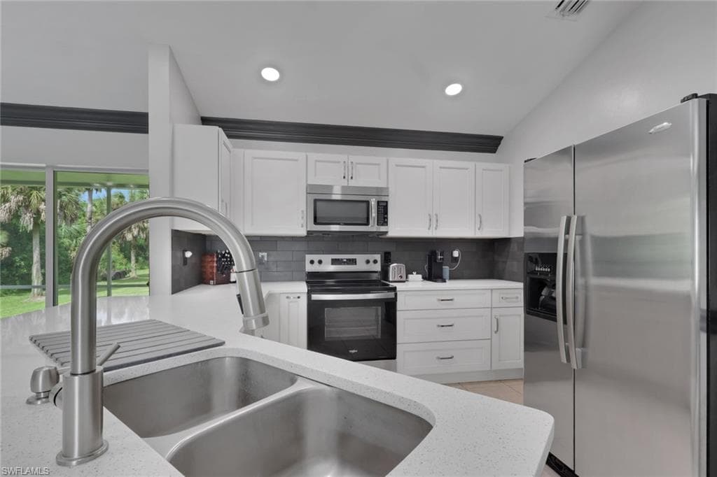 4869 22nd AVE SE-11