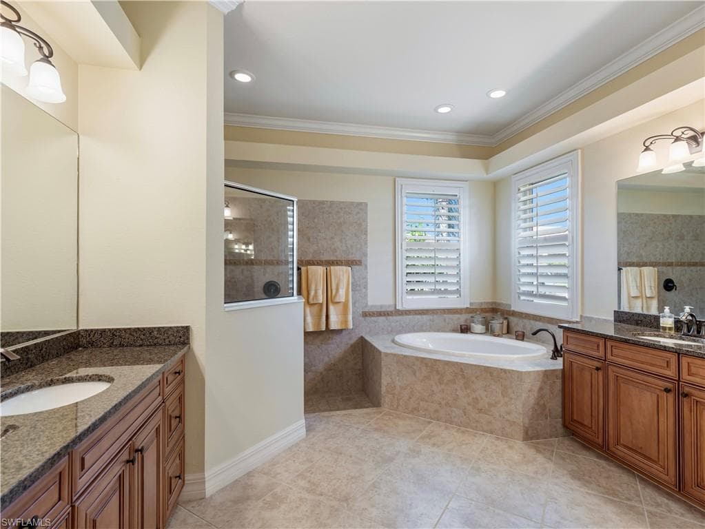20985 Torre Del Lago ST-32