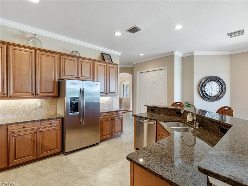 20985 Torre Del Lago ST-20