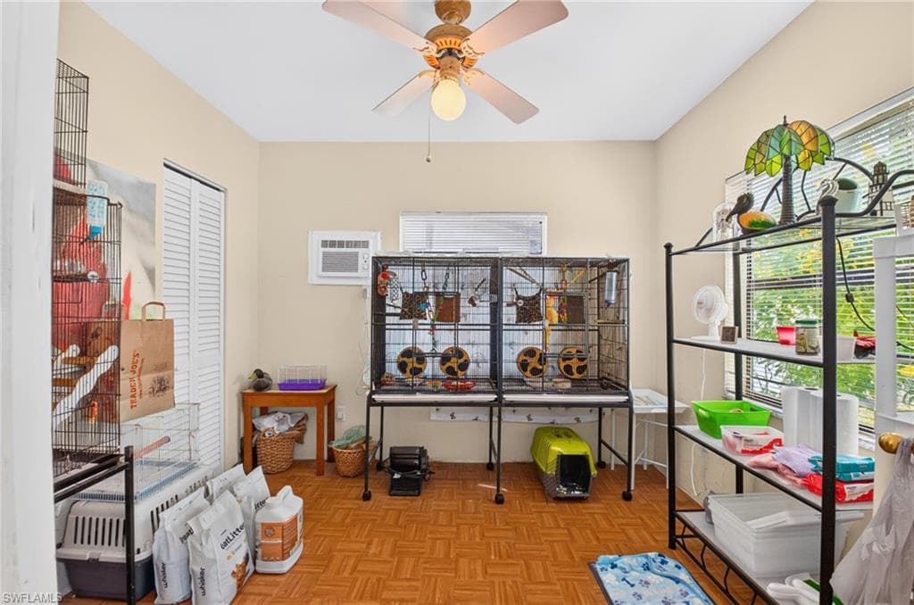 713 S Lake AVE-6