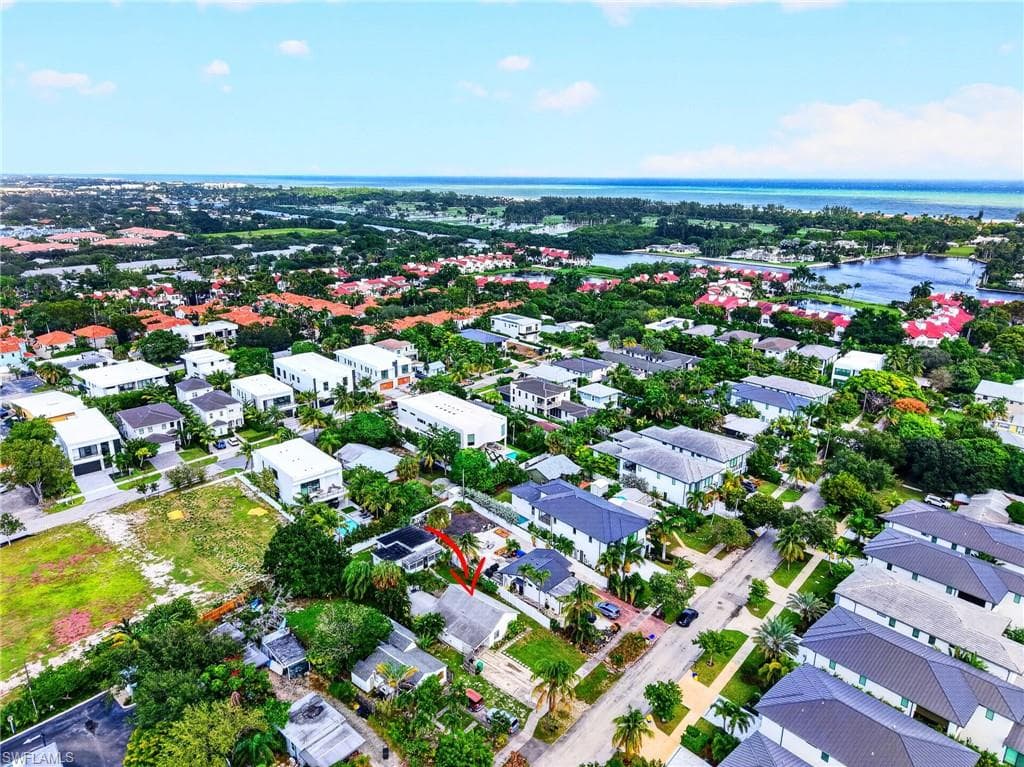 713 S Lake AVE-41