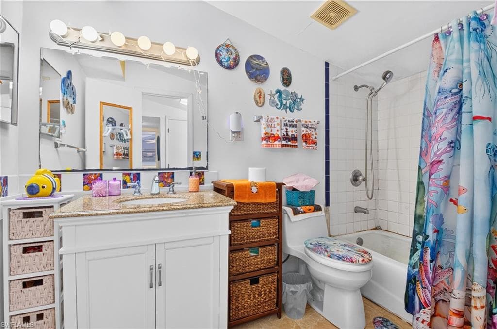 713 S Lake AVE-18