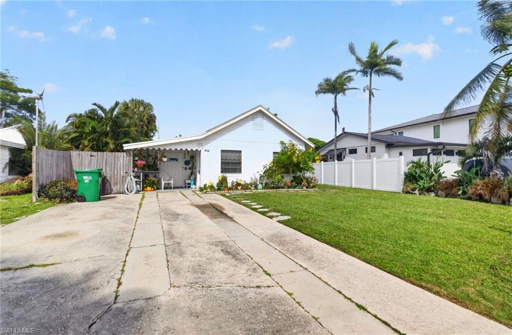 713 S Lake AVE-39