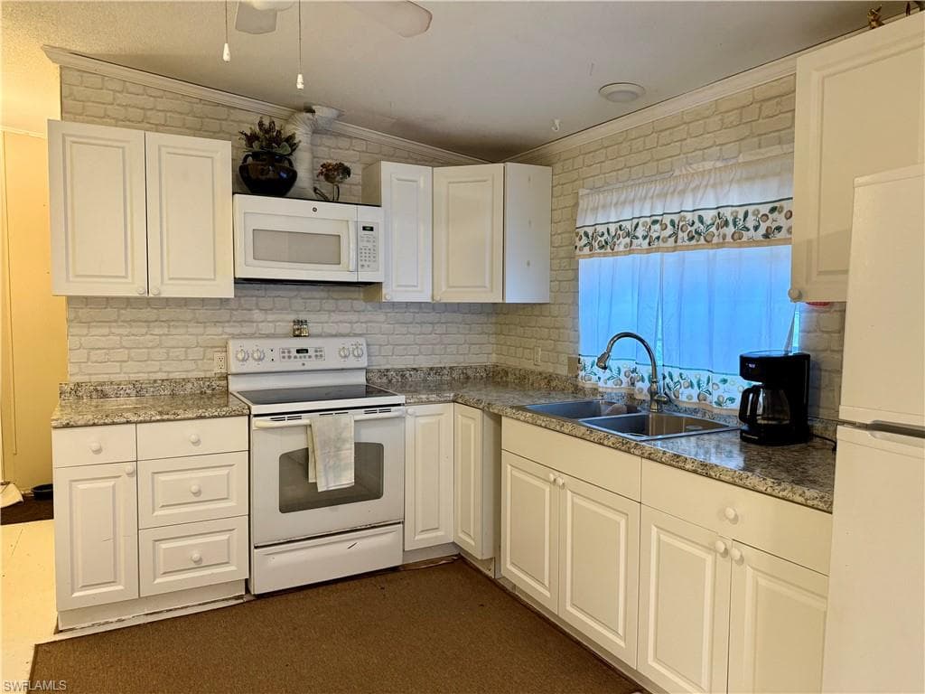 8243 Nault Rd, North Fort Myers, FL 33917-2