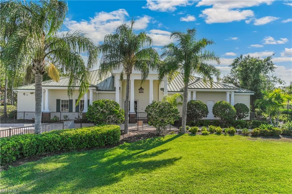 3630 Crosswater Dr, North Fort Myers, FL 33917-27