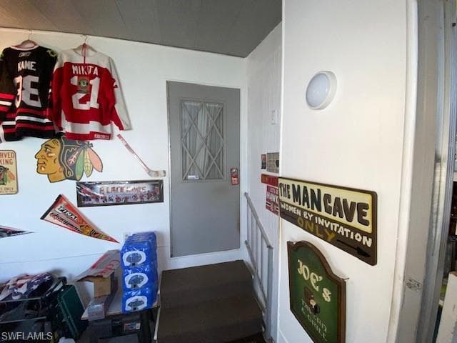 2727 Indianwood Dr, North Fort Myers, FL 33917-15